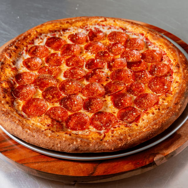Dbl Pepperoni Pizza 14” Large.
