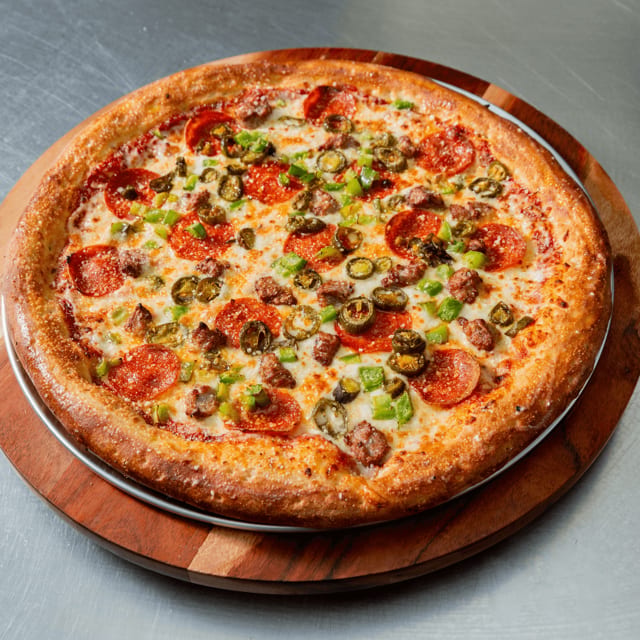 The Man Pizza 14".